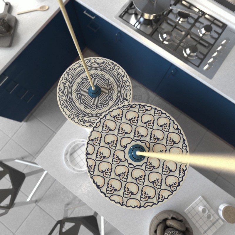 UFO Viseća lampa s dvostranim drvenim sjenilom s ilustracijama od strane Gianfranco Setzu s kabelom RN06 Juta