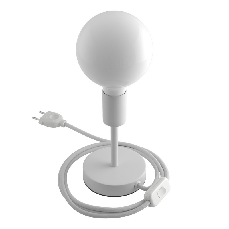 Alzaluce - metalna stolna lampa s tekstilnim kabelom, prekidačem i dvopolnim utikačem.