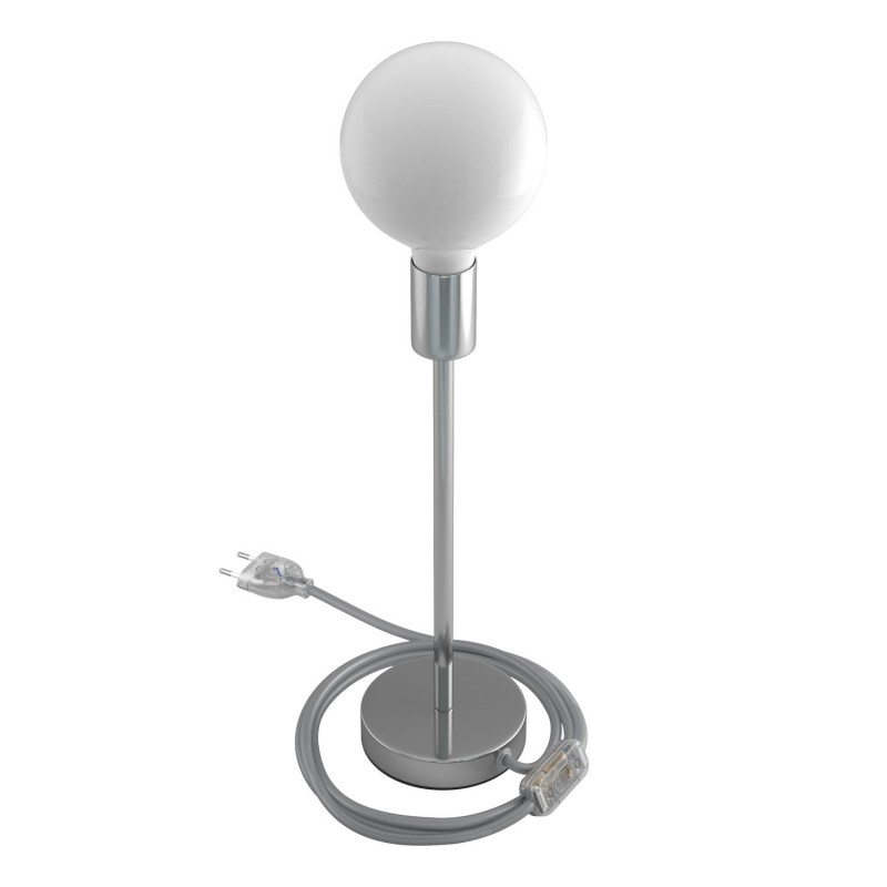 Alzaluce - metalna stolna lampa s tekstilnim kabelom, prekidačem i dvopolnim utikačem.