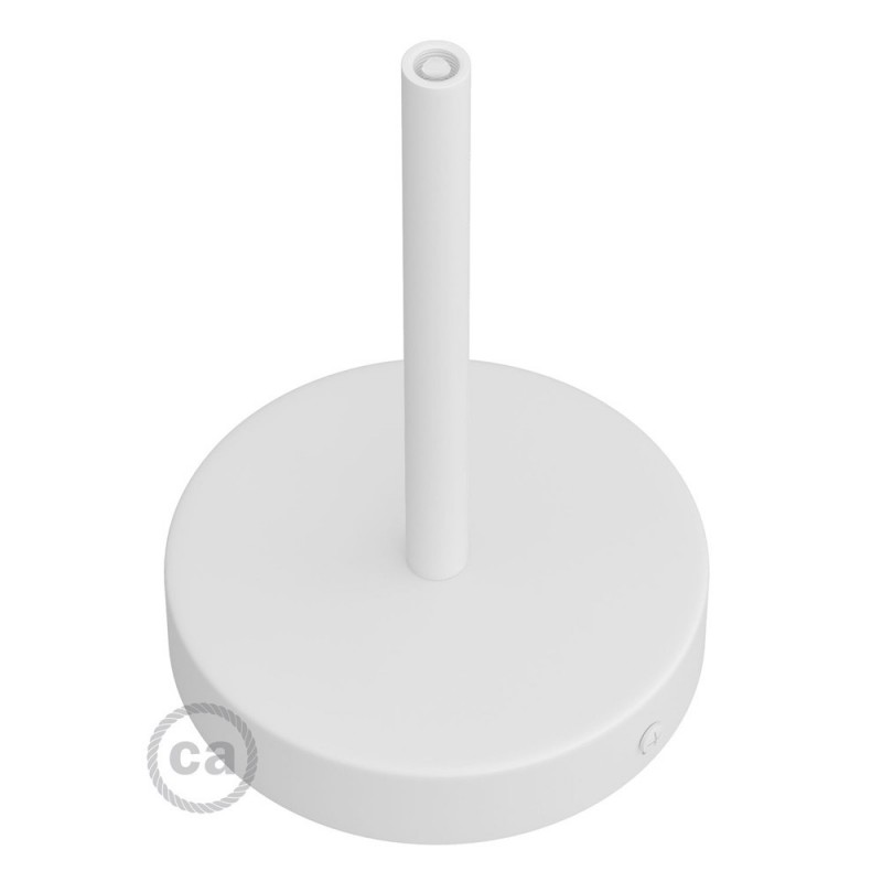 Metalna rozeta sa stezačem kabela duljine 15 cm i priborom